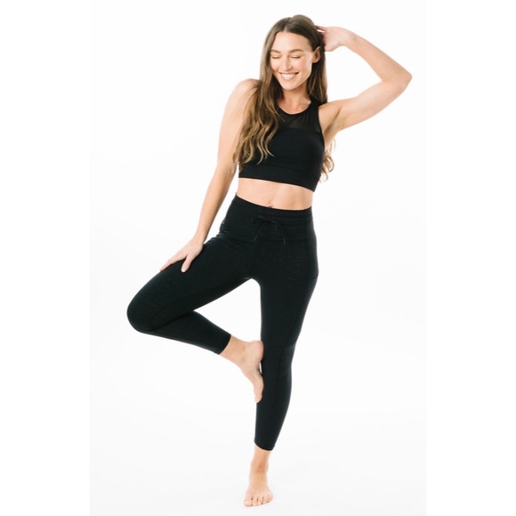 ZYIA Pants & Jumpsuits Zyia Active Black Battleship Pocket
